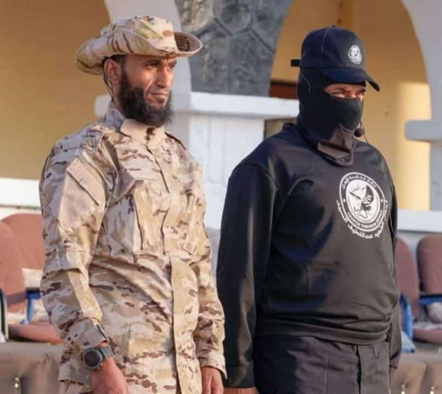 الشنيني يسلم نفسه عقب مقتل مواطن و٤ اطفاله دهسهم بمدرعته