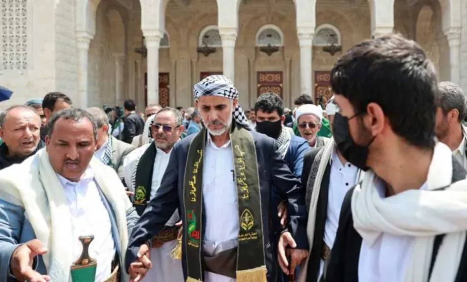 انقلاب داخل جماعة الحوثي بصنعاء.. اغتيال حكومة الرهوي يكشف المستور