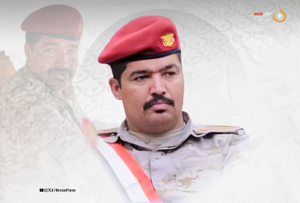 نعي واسع.. أركان حرب الجبهة الجنوبية بمأرب ومرافقه يرتقيان شهيدين في معارك مع الحوثيين