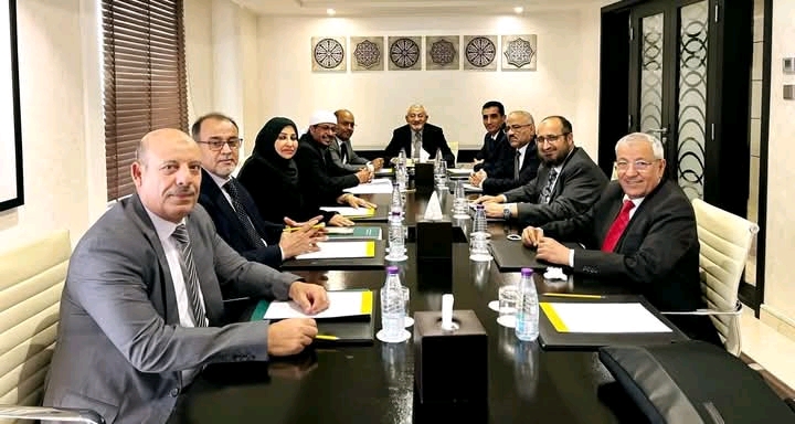 ثلاث دول غربية تحاصر الزبيدي برسائل صارمة: لا مكان للقرار الفردي داخل المجلس الرئاسي وعيدروس يتلقى تحذيرات من واشنطن ولندن وباريس .. عاجل