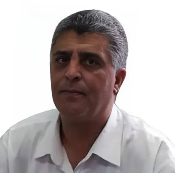 أحمد علي عبد الله صالح يتلقى أقوى طعنة غادرة